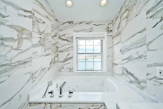 Building Photo - 44171 Paget Terrace