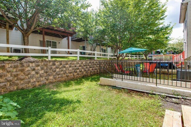 Building Photo - 1207 Pear Blossum Ct