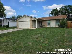 Primary Photo - 1034 Cloverbrook St