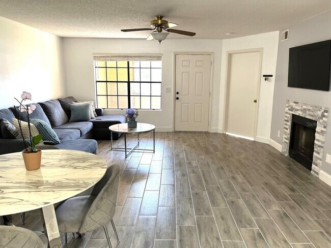 Building Photo - 345 Forestway Cir