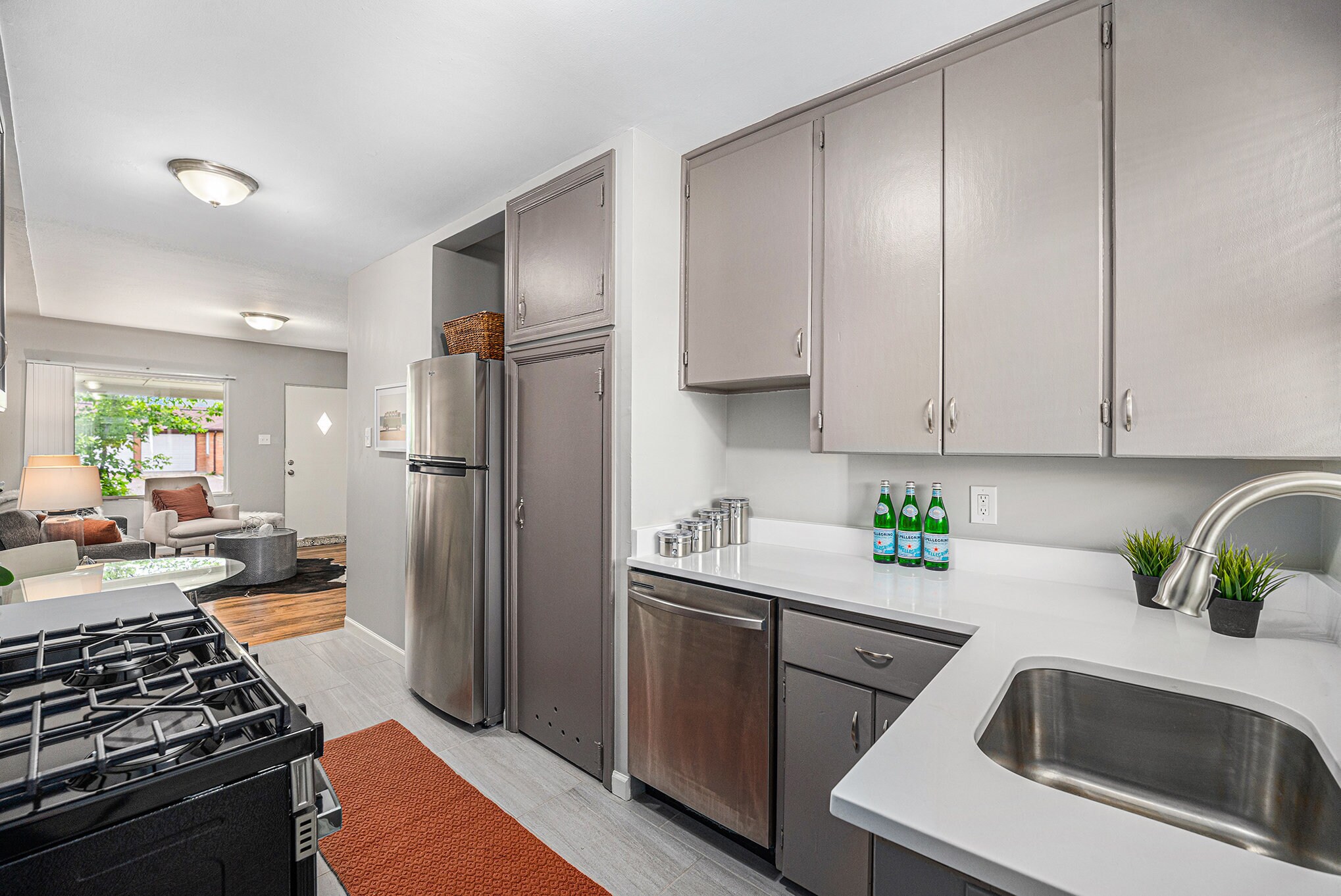 Eat-in Kitchen - 7155 W 16th Pl