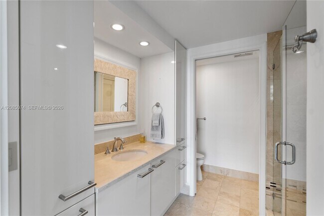Building Photo - 3350 SW 27th Ave