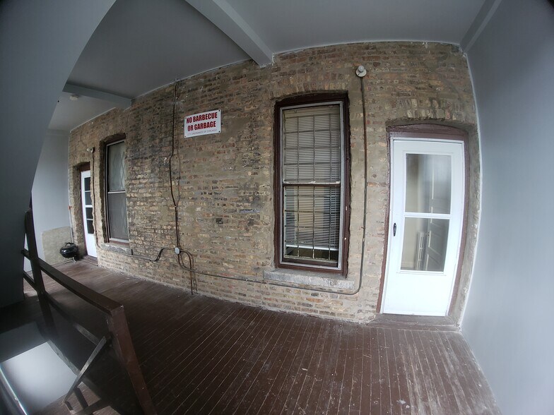 Building Photo - 6529 S Kimbark Ave