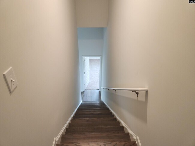 Building Photo - 1401 Ardennes Dr