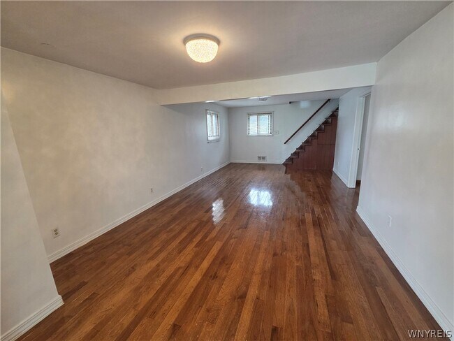 Building Photo - 94 Arlington Pl