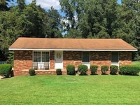 Building Photo - 4475 Pyburn St