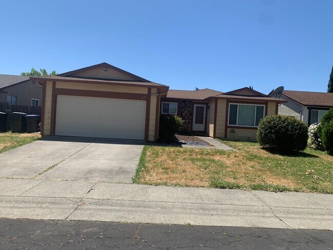 Building Photo - Rent Reduced-Won’t Last Long!!!