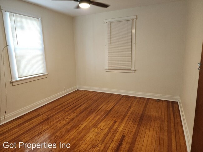Building Photo - 2 br, 1 bath House - 3369 Oxford Blvd