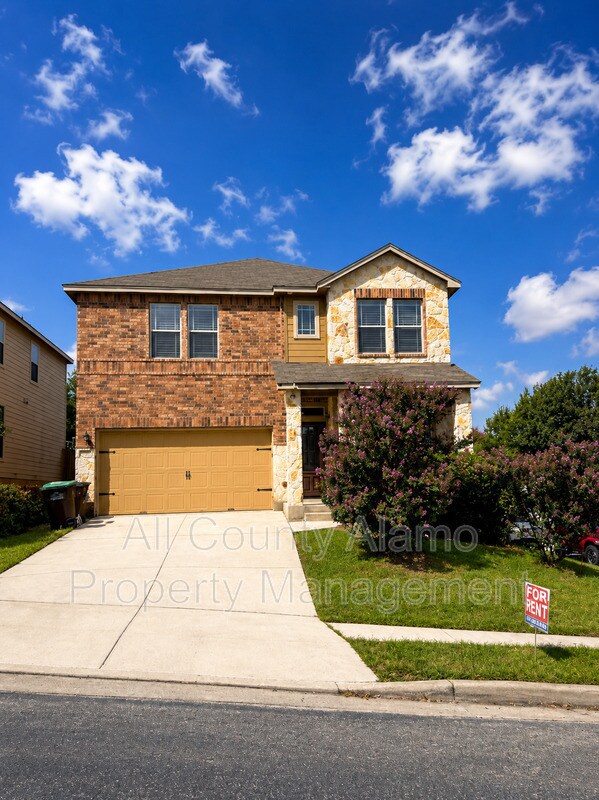 Building Photo - 5565 Saffron Way