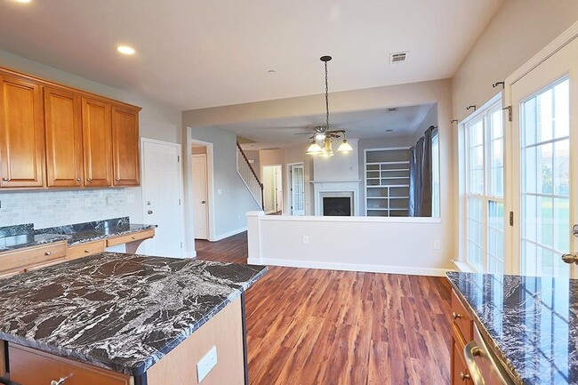 Building Photo - Family friendly home in highly sought afte...