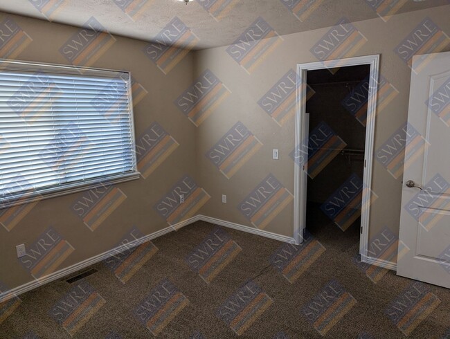 Building Photo - 3913 Goshawk Dr