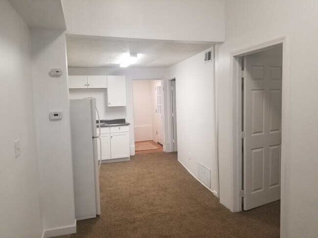 Building Photo - 310 S Jefferson St