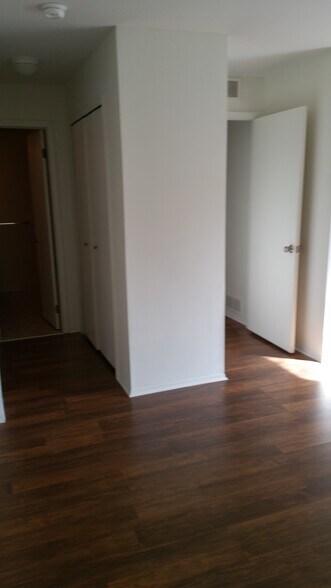 Primary Photo - 24291 Evergreen Rd