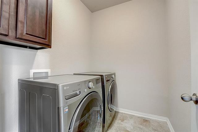 Building Photo - 2518 Adam Ln