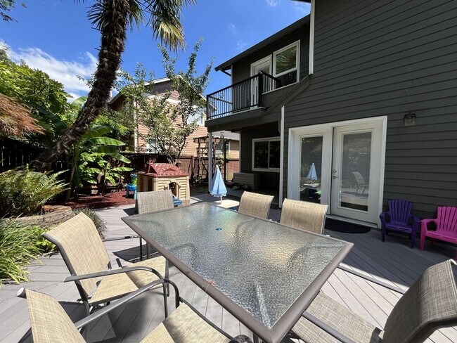Building Photo - Spacious 3-Bedroom Home with Two Living Areas, Private Balcony, Fireplace & Attached 2-Car Garage