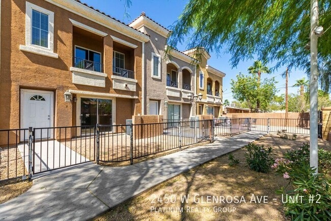 Building Photo - 2450 W Glenrosa Ave