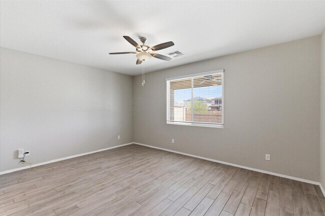 Building Photo - 26129 N 133rd Ave