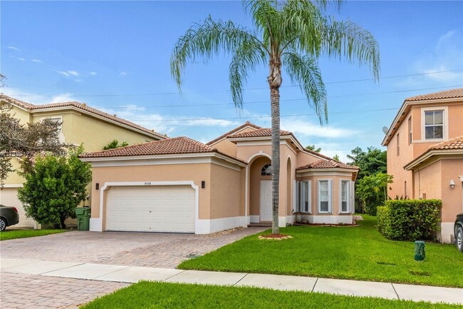 Primary Photo - 4108 NE 22nd St