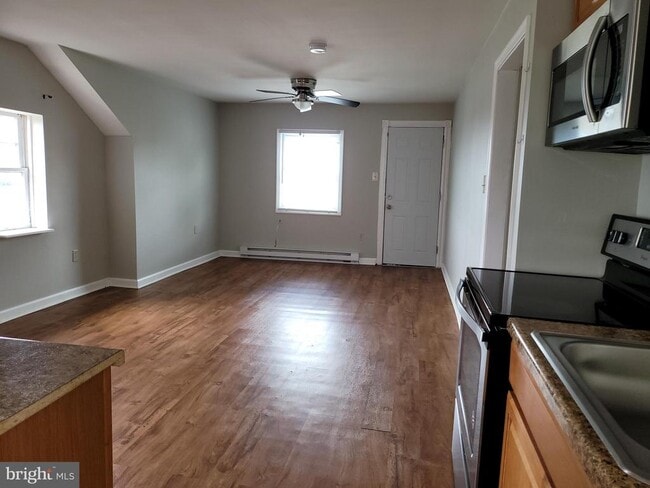 Building Photo - 503 N Rodney St