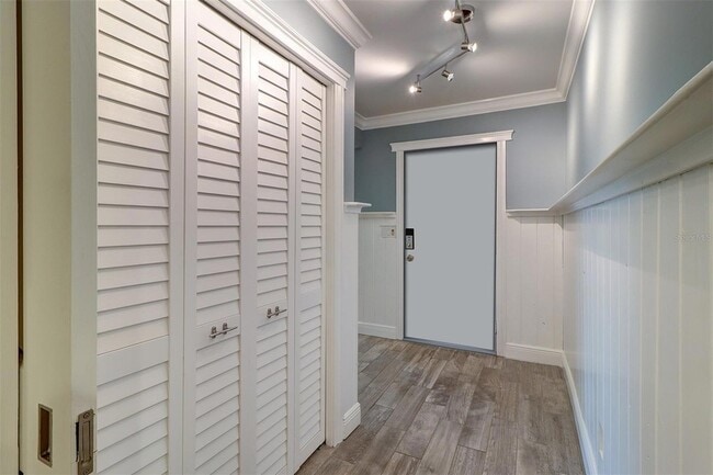 Building Photo - 2958 Meadow Wood Dr