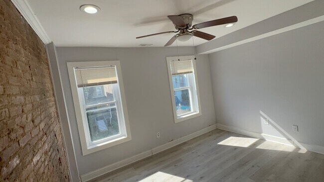 Building Photo - 3317 Paton Ave
