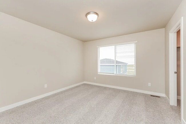 Building Photo - 15231 Arriba Dr