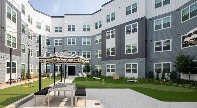 Building Photo - 10800 Hammerly Blvd