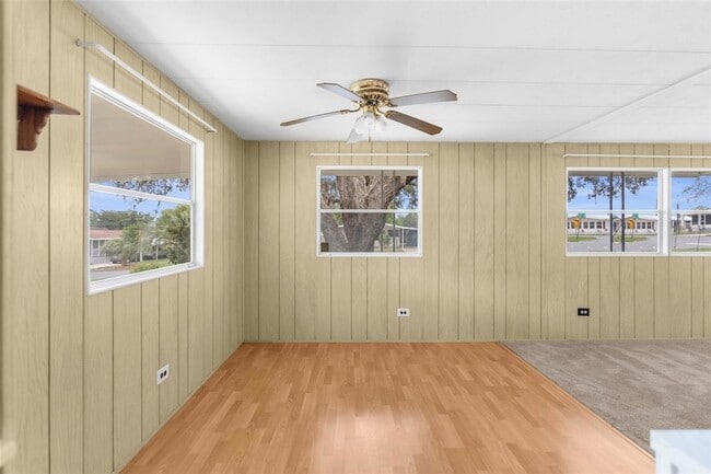 Building Photo - 7305 Score St