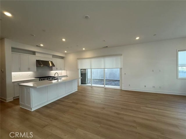 Building Photo - 177 Sawbuck