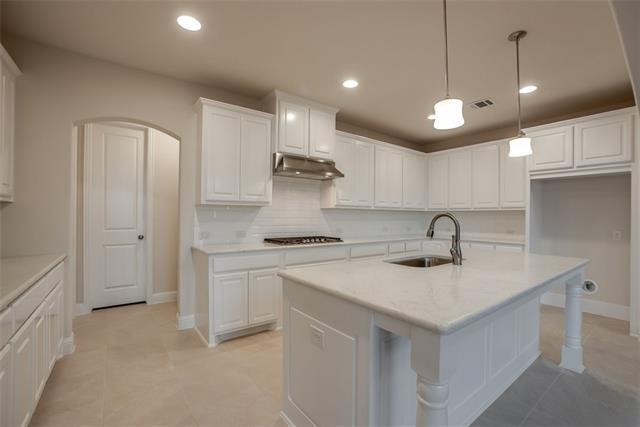 Building Photo - 15226 Catalpa Rd