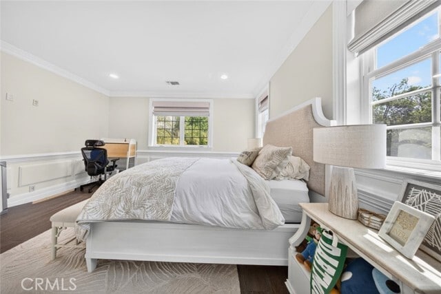 Building Photo - 4533 Farmdale Ave