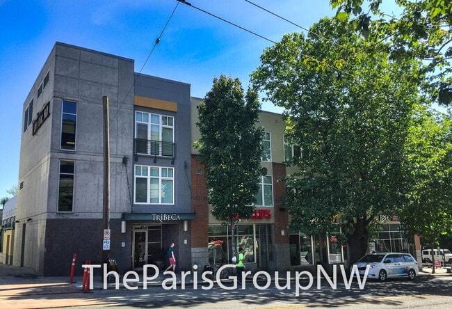 Building Photo - Gorgeous Lower Queen Anne 1BR is Perfect! * Above Safeway