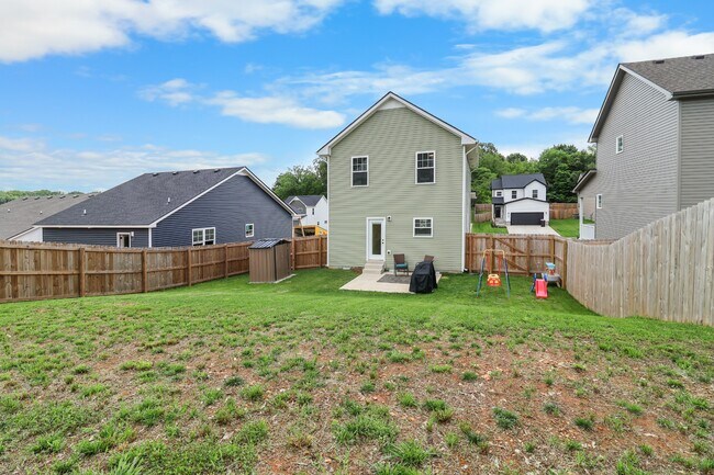 Building Photo - 1150 Tybee Dr