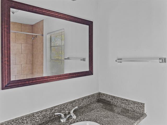 Building Photo - 3107 Emily Dr