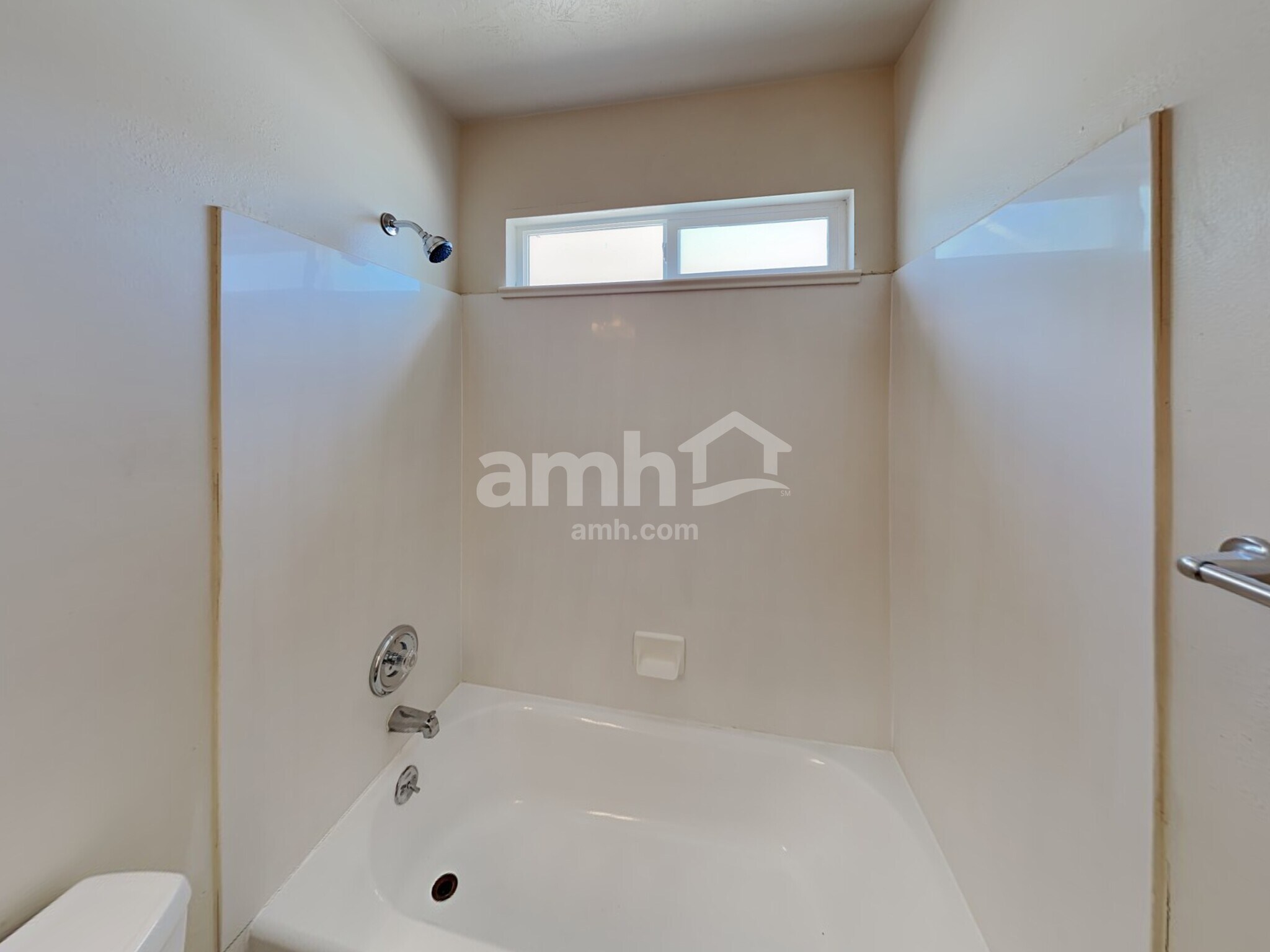 Building Photo - 7658 Snowy Owl Rd