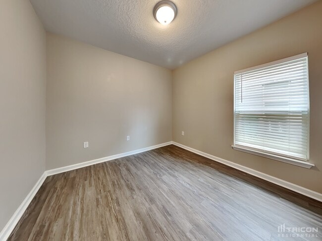 Building Photo - 1523 Scrub Jay Ct