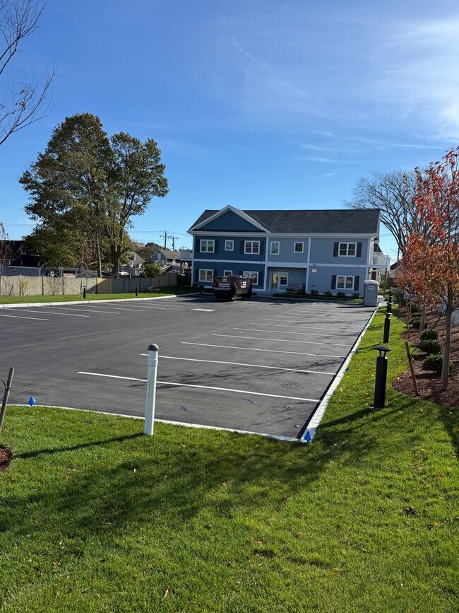 Building Photo - Joseph Baker House
