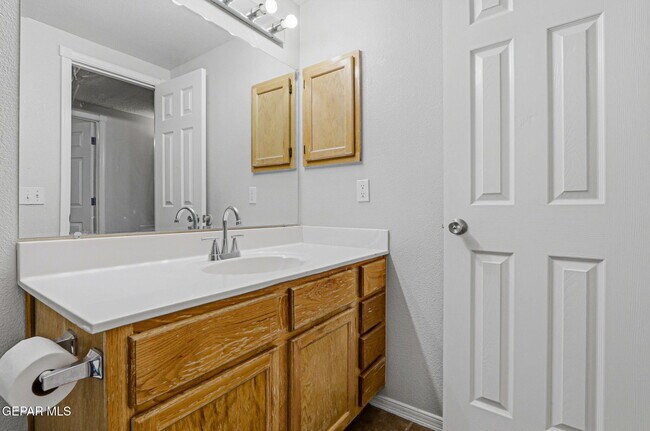 Building Photo - 3828 Tierra Aurora Dr