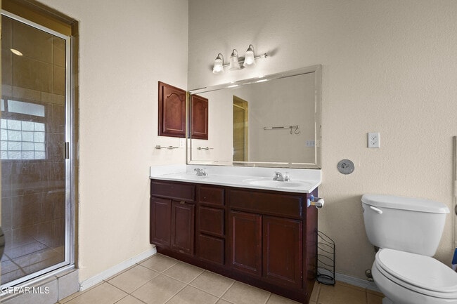 Building Photo - 3820 Tierra Campa Dr