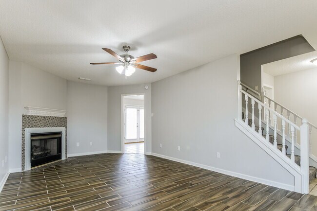 Building Photo - 231 Woodshire Ln