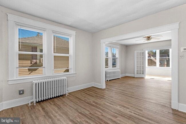 Building Photo - 639 Plymouth Rd