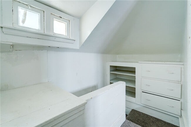 Building Photo - 127 Rosewood Terrace