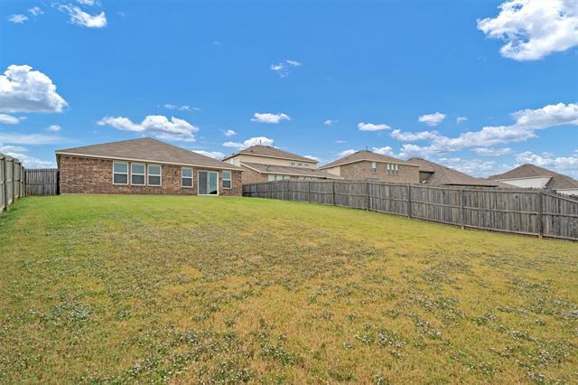 Building Photo - 5100 Royal Springs Dr