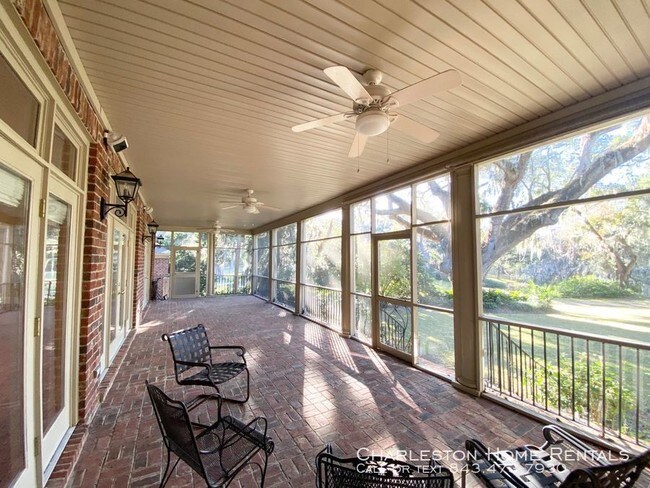 Building Photo - 344 Coinbow Dr