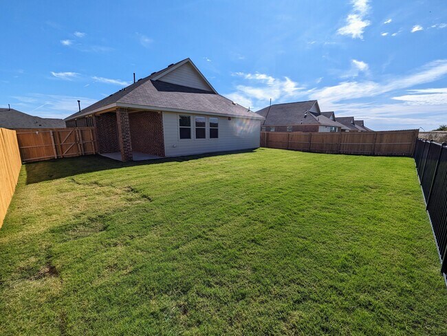 Building Photo - 14821 Lone Rock Lane