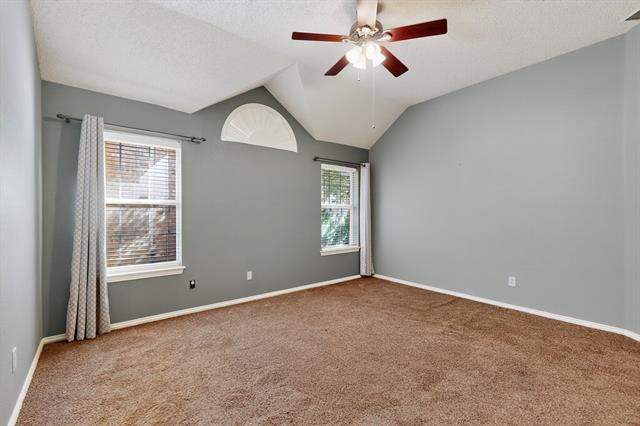 Building Photo - 9700 Wolf Creek Dr