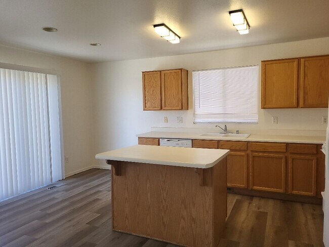 Building Photo - 9940 Brightridge Dr