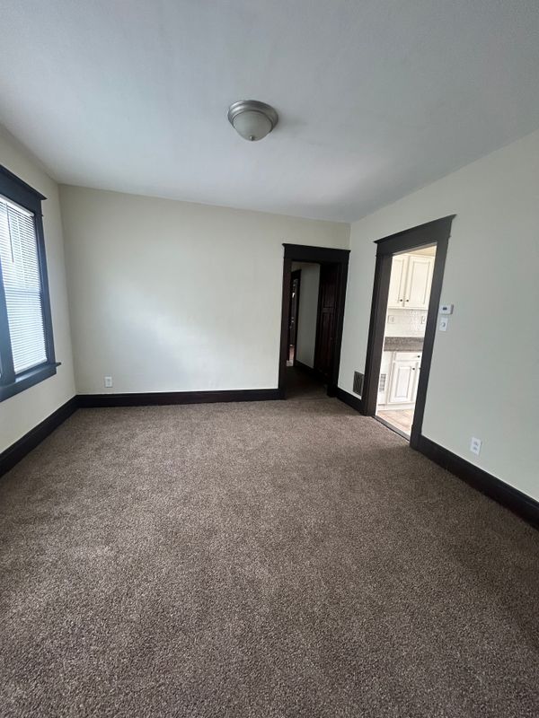 Building Photo - 41 Page St