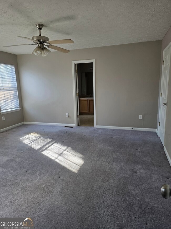 Building Photo - 1411 Diamond Key