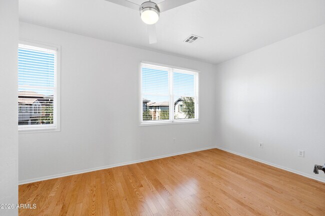 Building Photo - 3691 E Leslie Dr